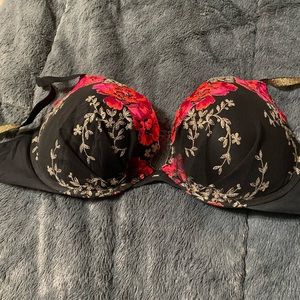 New Victoria Secret bra